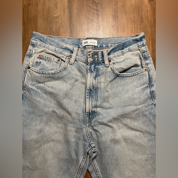High wait straight jeans from Zara - Picture 2 of 7